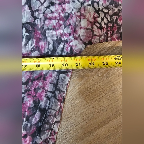 Chico's Lavender and Grey Sheer Peplum Blouse Top Shirt - Picture 8 of 9